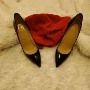 Louboutins Black Patent Leather  "So Kate" 120